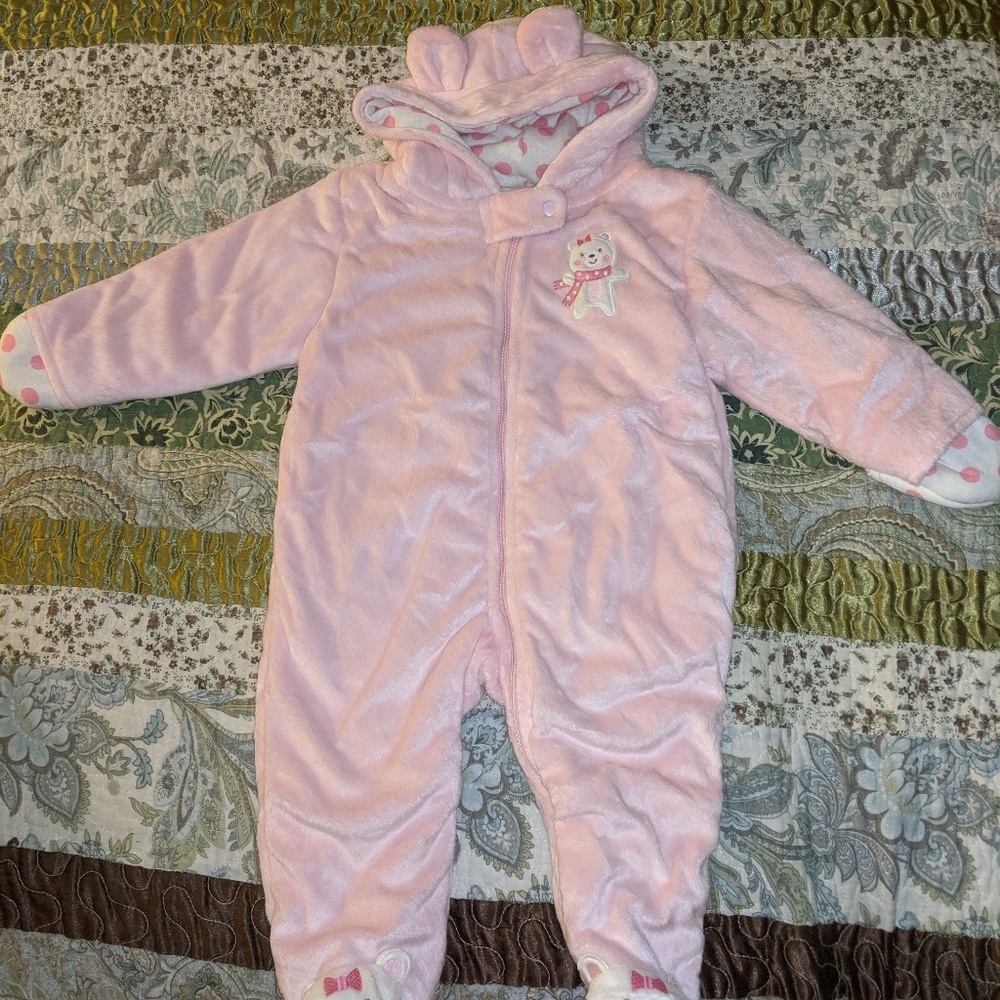 Cute 9m girls snowsuit